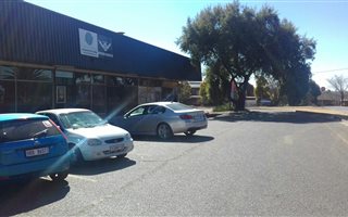 72 m² Retail Space in Eldoraigne