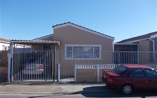 2 Bedroom House in Portland