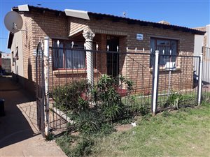 2 Bed House in Emdeni