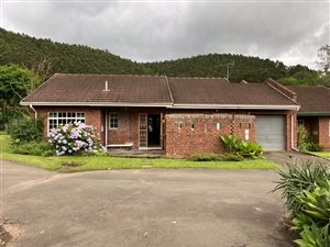 3 Bed Townhouse in Chasedene