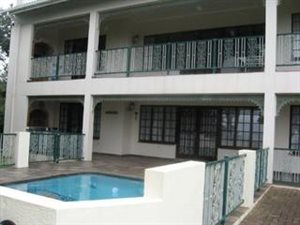 3 Bed Apartment in Shelly Beach
