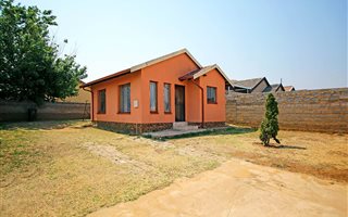 2 Bedroom House in Naturena