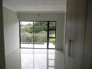 3 Bed Apartment in Athlone Park
