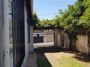 5 Bedroom House in Brixton