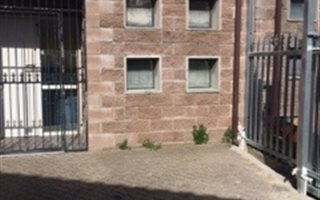 111 m² Office Space in Montague Gardens