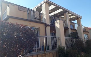 2 Bedroom Townhouse in Vanderbijlpark SW