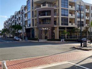 60 m² Commercial space in New Town Centre