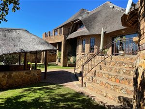 4 Bed House in Vaaloewer