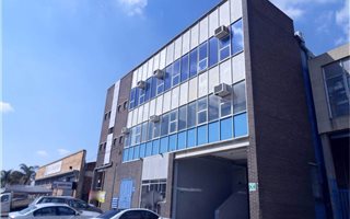 5271.2998046875 m² Industrial space in Robertsham
