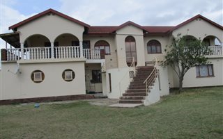18 Bedroom House in Nagina