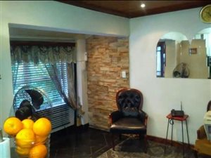 3 Bed House in Lentegeur