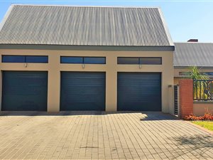 4 Bed House in Midlands Estate