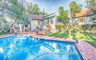 4 Bedroom House in Ferndale