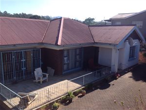 4 Bed House in Woodlands