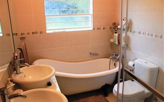 3 Bedroom House in Radiokop