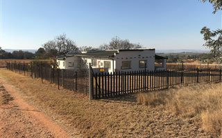 3 Bedroom Garden Cottage in Swartkops