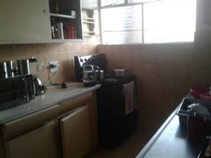 2 Bed Apartment in Weavind Park