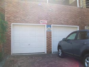 3 Bed Townhouse in Elandsrand