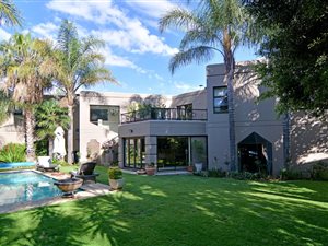 5 Bed House in Kyalami Estate