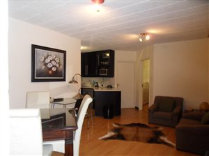 1 Bed Apartment in Parktown North