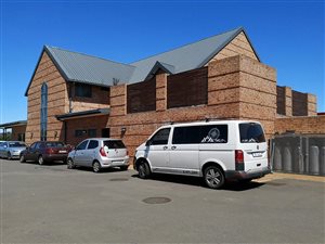 103 m² Commercial space in Waterfall