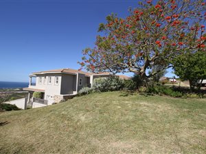 4 Bed House in Whale Rock Heights