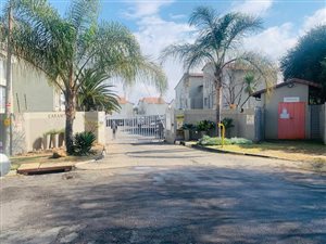 2 Bed Townhouse in Verwoerdpark