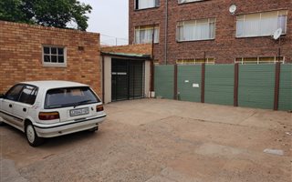 1 Bedroom Garden Cottage in Pretoria Gardens