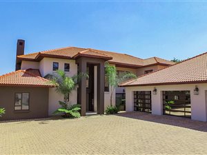 4 Bed House in The Ridge Estate