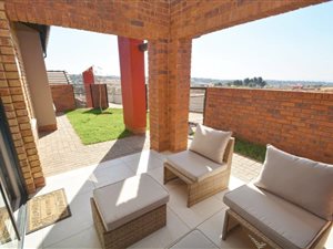 2 Bed House in North Riding
