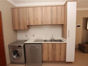 2 Bedroom Apartment in Florauna