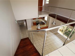 2 Bed Apartment in Craighall Park