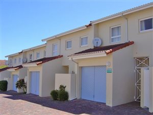3 Bed Apartment in Seaside Longships