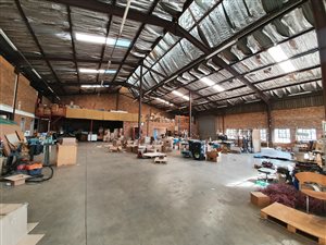 1150 m² Industrial space in Amalgam