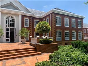214 m² Commercial space in Bryanston