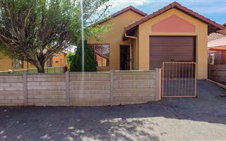 2 Bedroom Townhouse in Ormonde