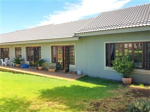 23 ha Farm in Krugersdorp Central