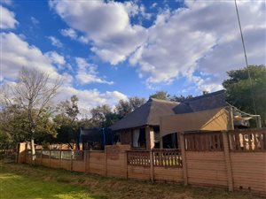 1 ha Smallholding in Kameelfontein and surrounds