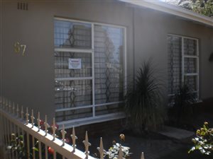 3 Bed House in Sophiatown