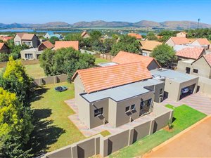 4 Bedroom House in Leloko