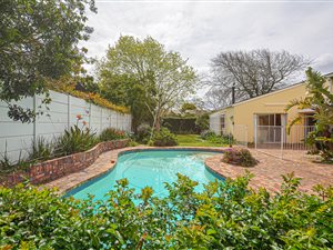 5 Bed House in Constantia