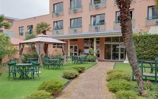 2 Bedroom House in Sea Point