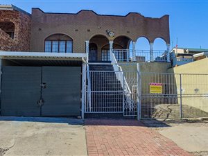 4 Bedroom House in Merebank