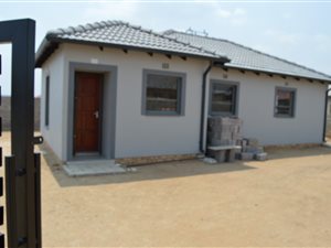3 Bedroom House in Dainfern