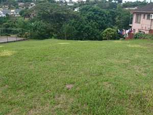 1732 m² Land available in High Ridge