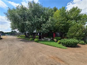 14916 m² Commercial space in Wadeville