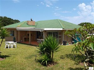 3 Bed House in Kaysers Beach