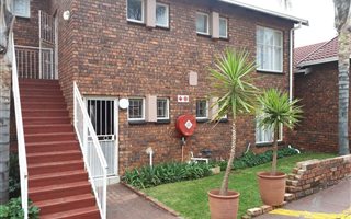 2 Bedroom Apartment in Moreleta Park