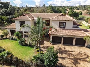 5 Bed House in Zwavelpoort
