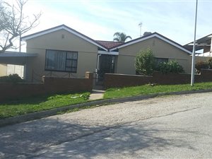 3 Bedroom House in Steytler